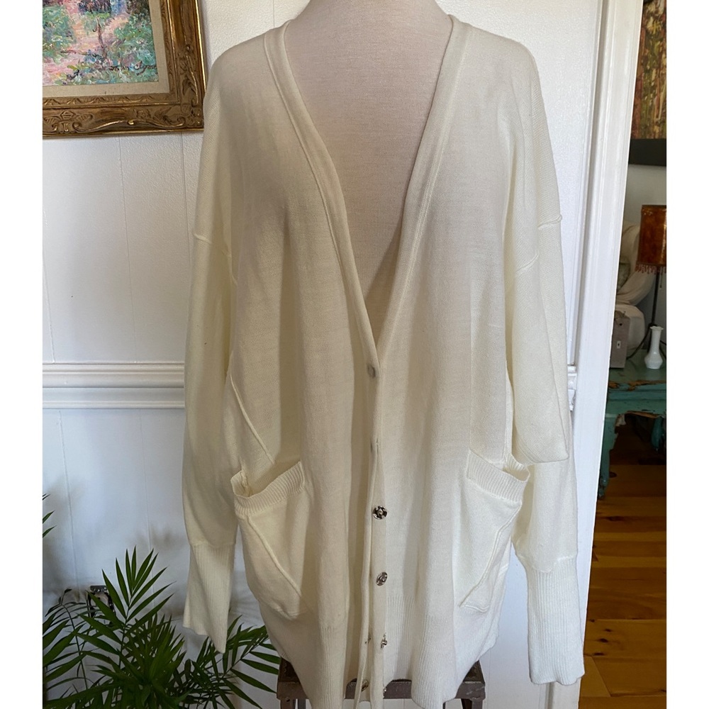 Umgee Snap Cardigan NWOT